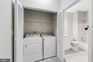 11355 Aristotle Dr, Fairfax, VA 22030 - Photo 26