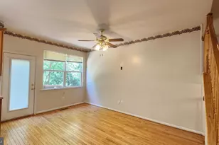 7719 Sullivan Cir, Alexandria, VA 22315 - Photo 8