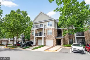 13386 Connor Dr, Centreville, VA 20120 - Photo 2