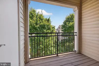 12945 Centre Park Circle #403, Herndon, VA 20171 - Photo 2