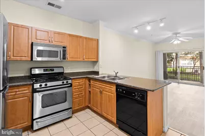 12913 Centre Park Circle #103, Herndon, VA 20171 - Photo 6