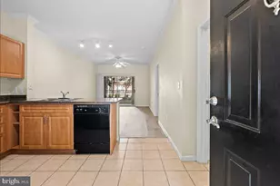 12913 Centre Park Cir, Herndon, VA 20171 - Photo 2