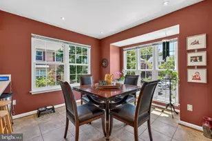 13830 Bridlington Ct, Centreville, VA 20120 - Photo 16
