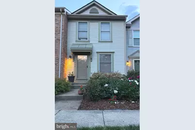 6526 Skylemar Trail, Centreville, VA 20121 - Photo 2