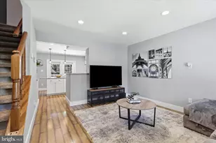 6526 Skylemar Trail, Centreville, VA 20121 - Photo 8