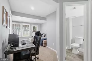 6526 Skylemar Trail, Centreville, VA 20121 - Photo 28