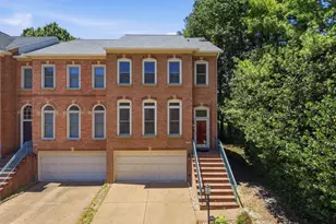 7522 Chrisland Cove, Falls Church, VA 22042 - Photo 2