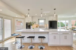 6615 Anthony Crest Square, McLean, VA 22101 - Photo 14