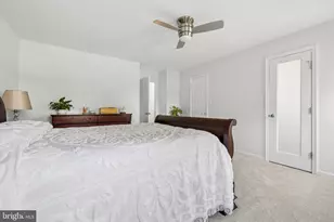 5835 Stone Ridge Dr, Centreville, VA 20120 - Photo 20