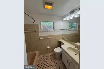6534 Jay Miller Drive, Falls Church, VA 22041 - Photo 12