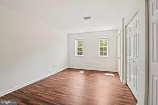 14905 Rydell Rd, Centreville, VA 20121 - Photo 6
