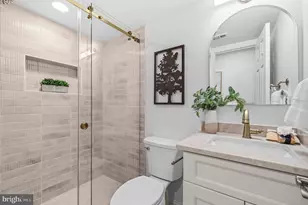 9963 Longford Ct, Vienna, VA 22181 - Photo 34