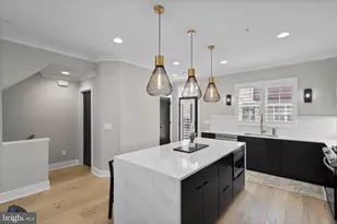7361 Blade Dr, Falls Church, VA 22042 - Photo 24