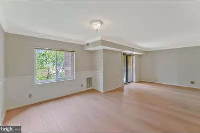 8360 Greensboro Drive #208, McLean, VA 22102 - Photo 16