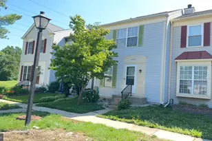6628 High Valley Ln, Alexandria, VA 22315 - Photo 2