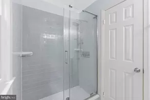 12005 Wayland St, Oakton, VA 22124 - Photo 36