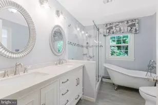 12005 Wayland St, Oakton, VA 22124 - Photo 28