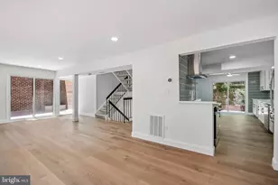 2121 Cabots Point Ln, Reston, VA 20191 - Photo 8