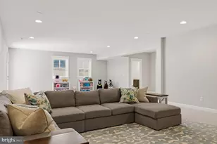7309 Redd Rd, Falls Church, VA 22043 - Photo 28
