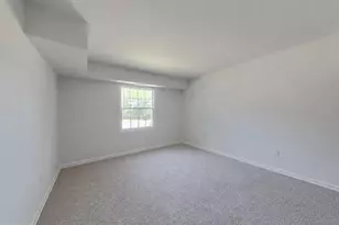 5821 Rexford Dr, Springfield, VA 22152 - Photo 8