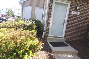 4327 Pembrook Village Dr, Alexandria, VA 22309 - Photo 2