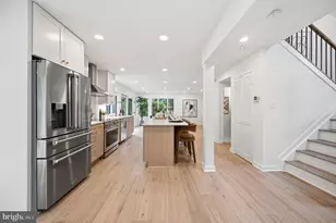 7612 Chancellor Way, Springfield, VA 22153 - Photo 14