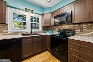 10142 Marshall Pond Rd, Burke, VA 22015 - Photo 10