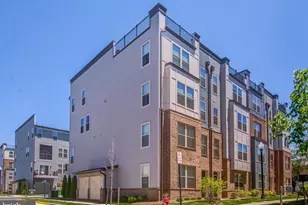 2127 Glacier Rd, Herndon, VA 20170 - Photo 1