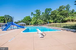 5448 Edsall Ridge Pl, Alexandria, VA 22312 - Photo 52