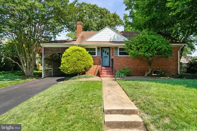 7222 Wayne Drive, Annandale, VA 22003 - Photo 1