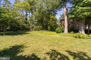 2101 Woodmont Rd, Alexandria, VA 22307 - Photo 6