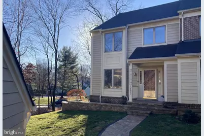 12632 Victoria Station Court, Fairfax, VA 22033 - Photo 2