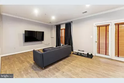 7489 Carriage Hills Drive, McLean, VA 22102 - Photo 4