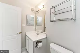 7489 Carriage Hills Dr, McLean, VA 22102 - Photo 30