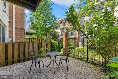 7489 Carriage Hills Drive, McLean, VA 22102 - Photo 34