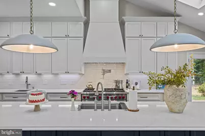 8015 Eddy Bend Trail, Fairfax Station, VA 22039 - Photo 32