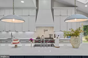 8015 Eddy Bend Trail, Fairfax Station, VA 22039 - Photo 32