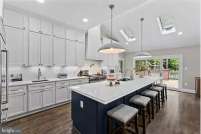 8015 Eddy Bend Trail, Fairfax Station, VA 22039 - Photo 30