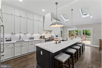 8015 Eddy Bend Trail, Fairfax Station, VA 22039 - Photo 22