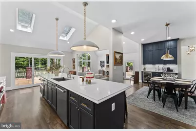 8015 Eddy Bend Trail, Fairfax Station, VA 22039 - Photo 24