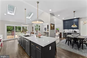 8015 Eddy Bend Trail, Fairfax Station, VA 22039 - Photo 24