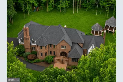 8015 Eddy Bend Trail, Fairfax Station, VA 22039 - Photo 2