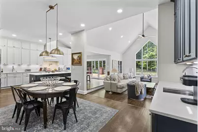 8015 Eddy Bend Trail, Fairfax Station, VA 22039 - Photo 28
