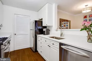 5563 Seminary Rd, Falls Church, VA 22041 - Photo 10