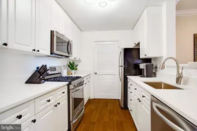 5563 Seminary Road #406, Falls Church, VA 22041 - Photo 8