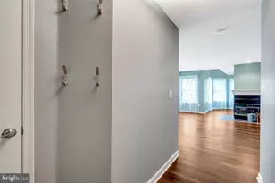 5632 Willoughby Newton Dr, Centreville, VA 20120 - Photo 6