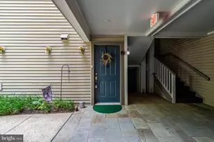 5632 Willoughby Newton Dr, Centreville, VA 20120 - Photo 4