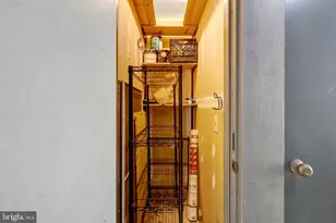5632 Willoughby Newton Dr, Centreville, VA 20120 - Photo 44