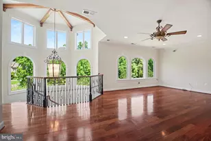 5985 St Catherines Ln, Lorton, VA 22079 - Photo 18