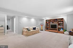 9235 Northedge Dr, Springfield, VA 22153 - Photo 16